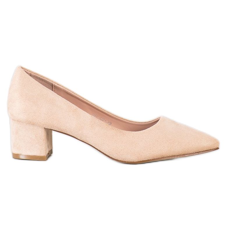 Goodin Beige Pumps in Spitz