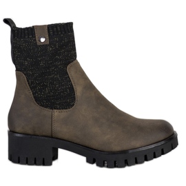 Daszyński Slip-On-Stiefel auf der Plattform grün