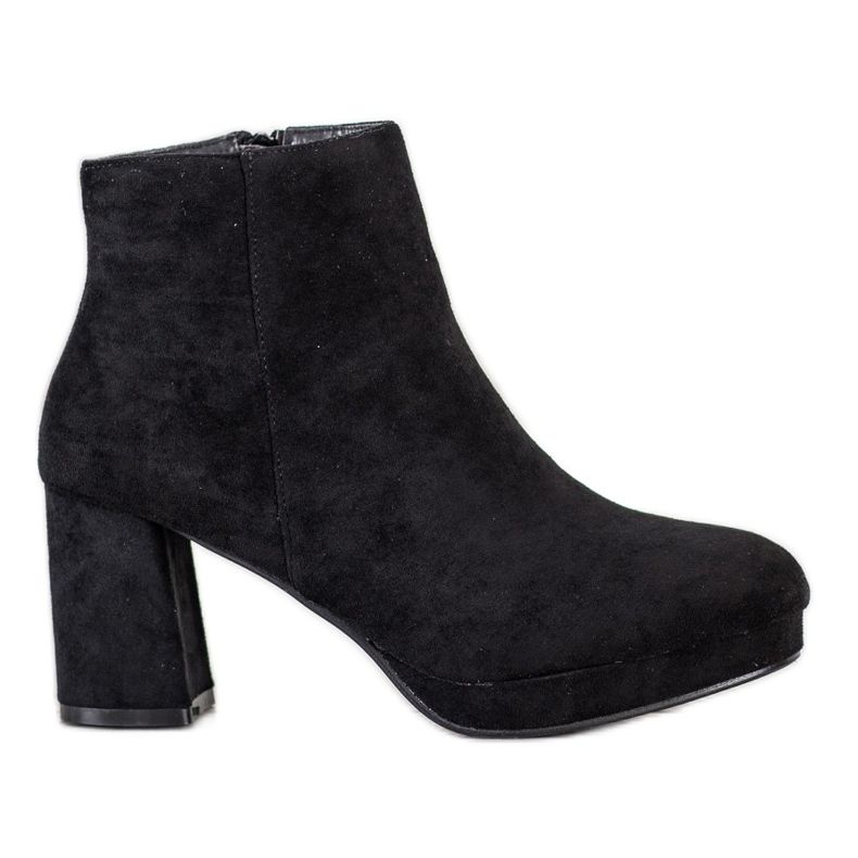 SHELOVET Wildleder Booties auf einer Bar schwarz