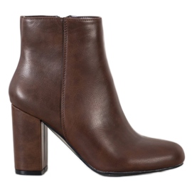 Danic Klassische Stiefel braun