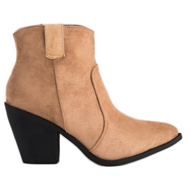 Small Swan Modische Stiefel in Spitz beige