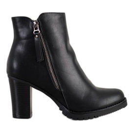 SHELOVET Stiefel an einem Pfosten mit dekorativem Reißverschluss schwarz