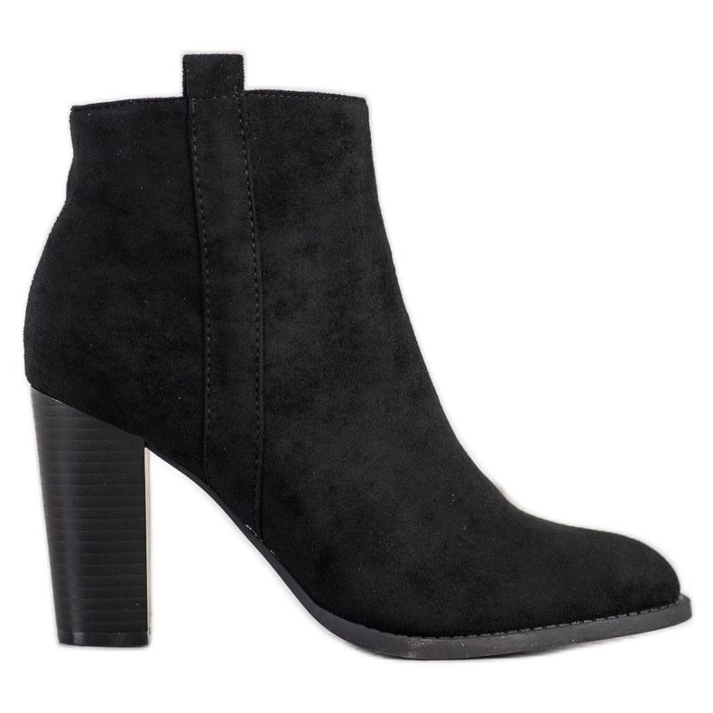 Seastar Wildleder Booties auf einer Bar schwarz