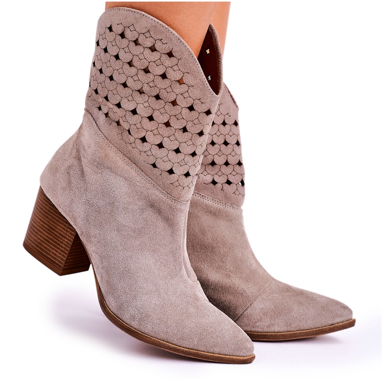 Nicole Cowboystiefel für Damen mit Absatz Wildleder Cappuccino Emily beige
