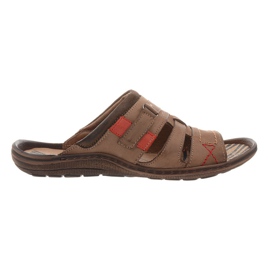 324 braune Herrenpantoffeln