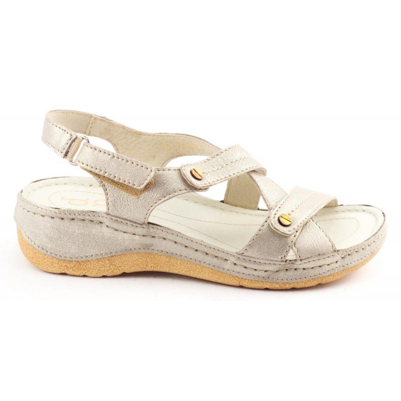 Dolce Pietro Goldene Sandalen der Frauen 2014