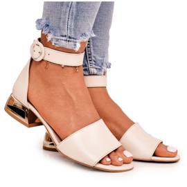 Ledersandalen mit goldenen Absätzen Laura Messi 2143 Beige