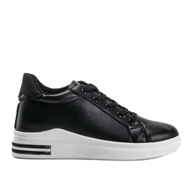 Schwarze Sneaker von Katherine