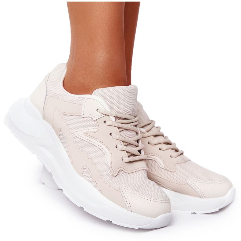 FB2 Damen Sneaker Beige Delusion auf großer Sohle