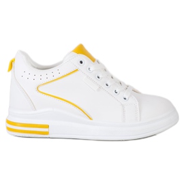 SHELOVET Weiße Schuhe mit verstecktem Keil