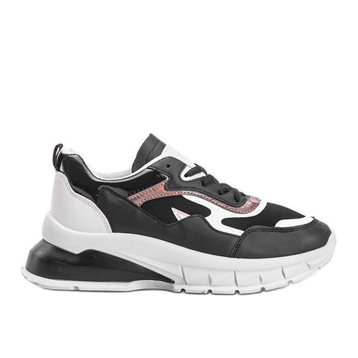 Schwarze Sneaker mit dicker Kristen-Sohle