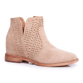 S.Barski Durchbrochene Stiefel auf einem Keil S. Bararski Beige