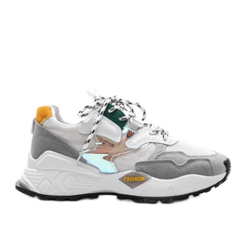 Weiße Sneakers von Holly