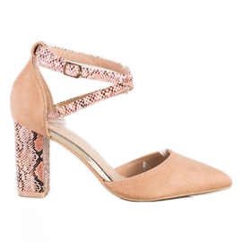 S. BARSKI Stilvolle Pumps auf einer Säule braun