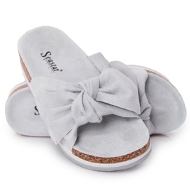 PS1 Hausschuhe auf der so bequemen blauen Plattform