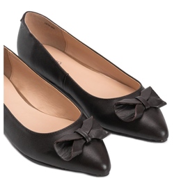 Braune Ballerinas mit Lisa-Schleife