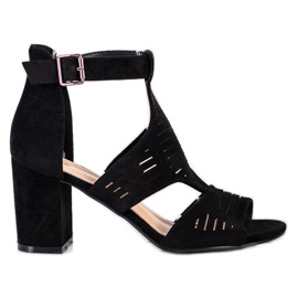 Sergio Leones durchbrochene Sandalen schwarz