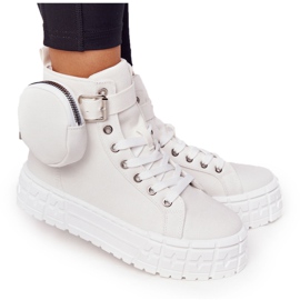 Sneakers für Damen auf einer Plattform mit nierenweißem Popcorn