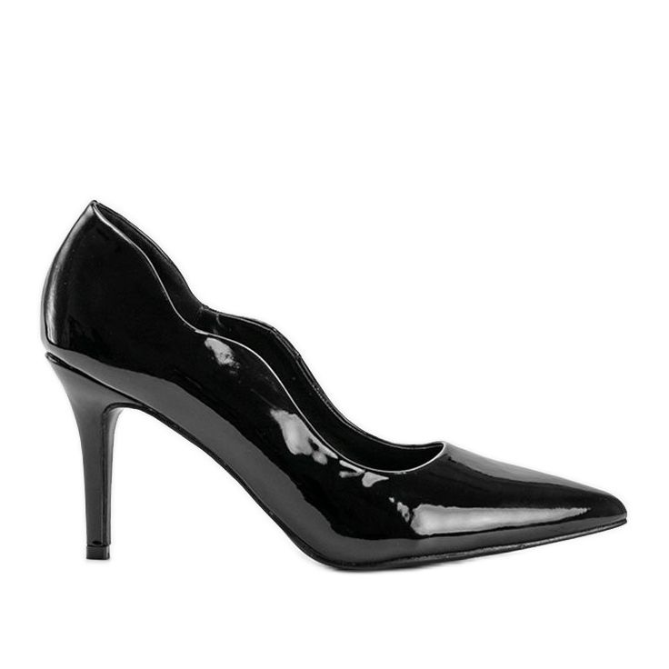 Schwarz lackierte Pumps auf einem Gina-Absatz