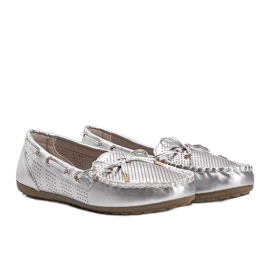 Silberne Loafer aus Öko-Leder, durchbrochene Esther