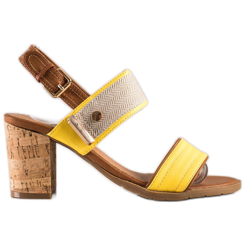 Evento Bequeme Sandalen an einer Bar braun gelb