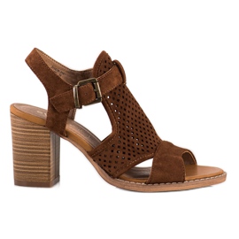 Evento Durchbrochene Sandalen im Frühling braun