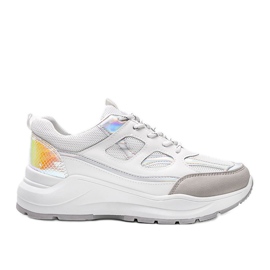 Weiße Sneaker auf dicker Aliza-Sohle