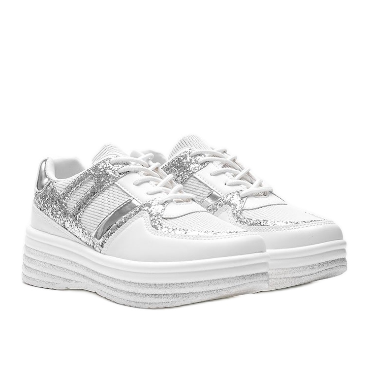 Weiße Brokat-Sneaker auf einer dicken Laurel-Sohle
