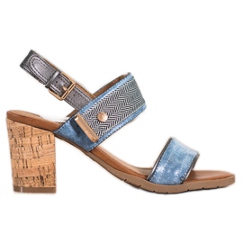 SHELOVET Bequeme Sandalen an einer Bar blau