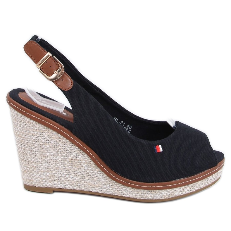 Schwarze Sandalen auf Keilabsatz BL-71 Black