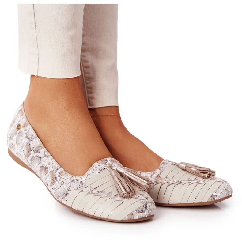 Ballerinas aus Leder mit Fransen Maciejka 04016-25 Beige-Gold golden