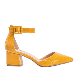 Senf-Shuttles auf einem Lindsey-Block gelb