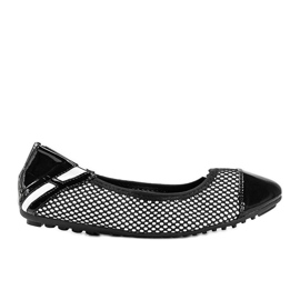 Schwarz lackierte Debbie Ballerinas weiß