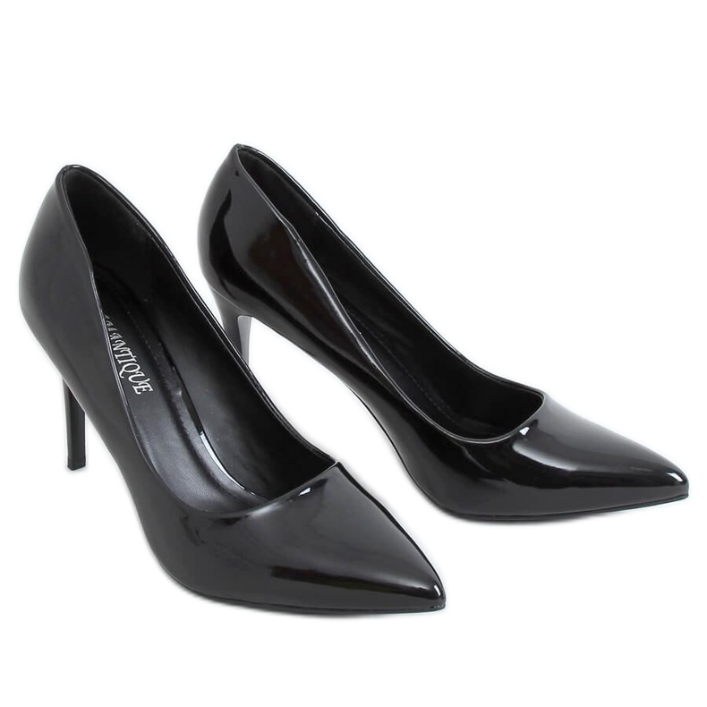 Pumps auf einem schwarz lackierten Absatz 3963 Black