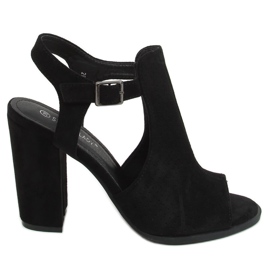 Schwarze Sandalen mit hohen Absätzen 2B7L6897-3 Schwarz