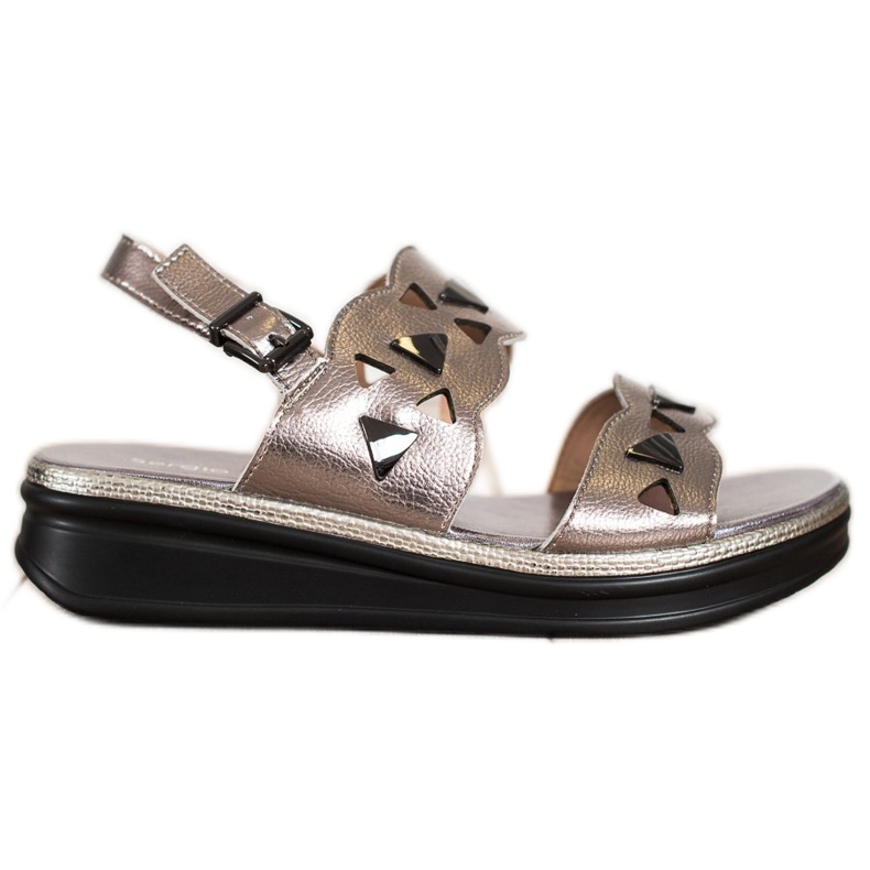 Silberne Sandalen auf der Sergio Leone-Plattform silber-