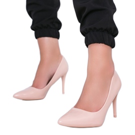 Beige lackierte Tisha-Absätze