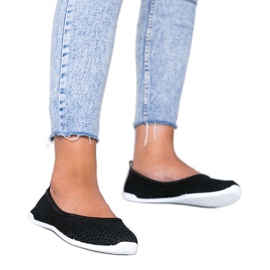 Ballerinas aus schwarzem Stoff mit dem durchbrochenen Good Days-Muster