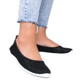 Ballerinas aus schwarzem Stoff mit durchbrochenem Rylee-Muster