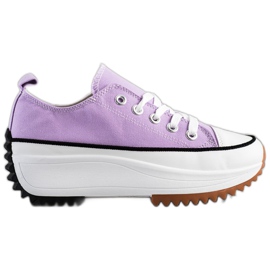 SHELOVET Sneakers auf einer hohen Plattform lila