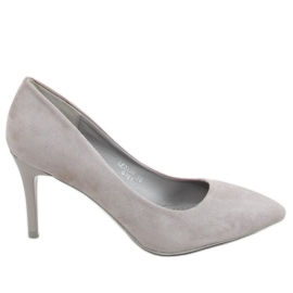 Bequeme graue Pumps auf einem grauen LE012P Grey Pin