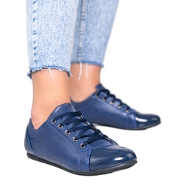 Blaue Schuhe mit lackierter Spitze von Parady