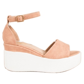 Comer Leichte Sandalen auf der Plattform beige