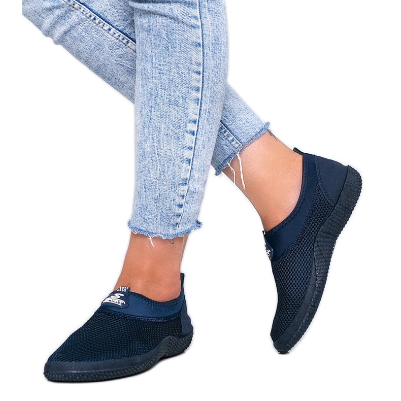 BM Milly marineblaue Sportschuhe