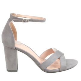 Graue Sandalen mit hohen Absätzen NF-63P Grau