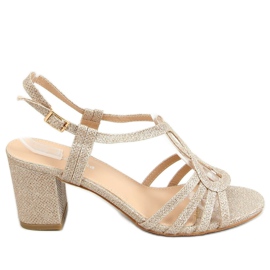 Goldene Sandalen mit hohen Absätzen A3083 Gold