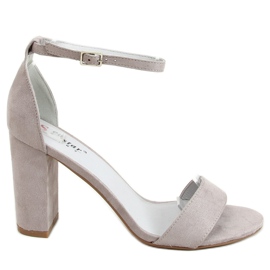 Graue Sandalen am Pfosten AF03P Grau