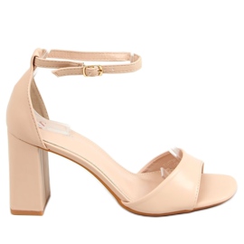 Sandalen auf eckigem Absatz, beige TU173P-PU Beige Pu