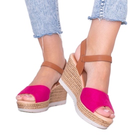 Rosa Roki Keilsandalen