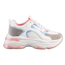 Sneaker auf der FASHION-Plattform mehrfarbig